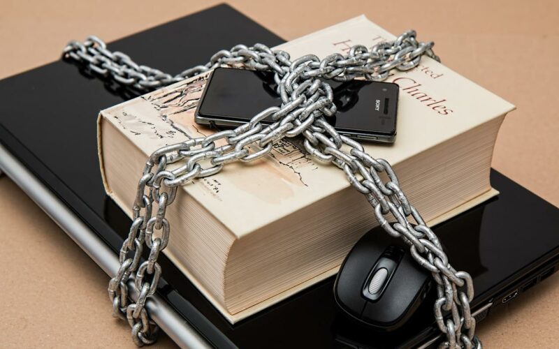 Mobile Device Management: Poradnik